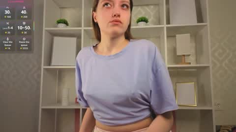 Lora online show from 22, 4, 2026