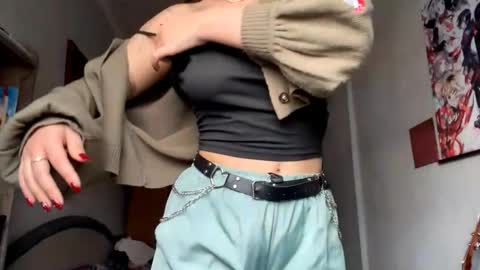 Karolina online show from 4, 3, 2026