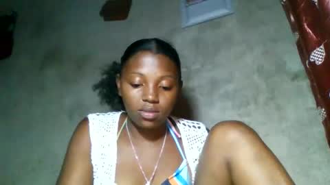 Snapshot of clarisse98 chatting on 13, 5, 2026 clarisse98 online show from 13, 5, 2026