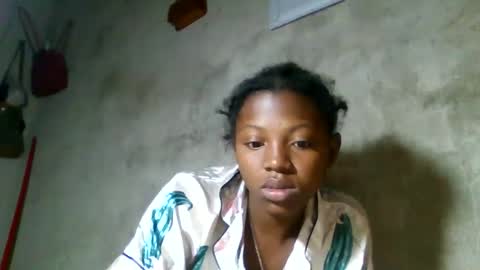 Snapshot of clarisse98 chatting on 15, 5, 2026 clarisse98 online show from 15, 5, 2026