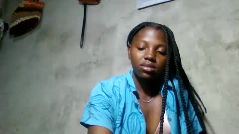 Snapshot of clarisse98 chatting on 27, 5, 2026 clarisse98 online show from 27, 5, 2026
