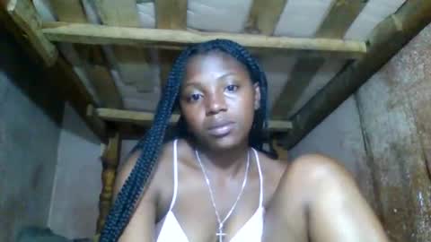 Snapshot of clarisse98 chatting on 31, 5, 2026 clarisse98 online show from 31, 5, 2026