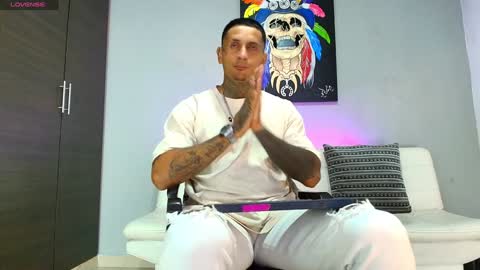 Juanpaindependent model online show from 8, 2, 2025