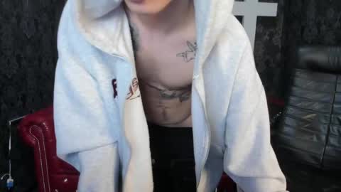 Clark online show from 16, 4, 2026