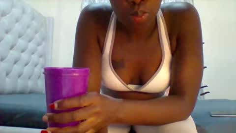 Snapshot of classic_carmen chatting on 3, 6, 2026 carmen online show from 3, 6, 2026