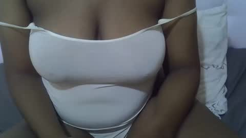 classy_zoey online show from 2, 10, 2025