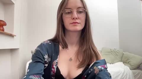 Snapshot of classyandgirly chatting on 2, 3, 2026 classyandgirly online show from 2, 3, 2026