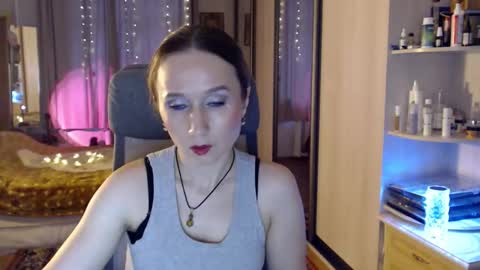 classyinna online show from 14, 11, 2025