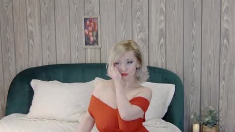 Classy Tinna online show from 8, 2, 2026