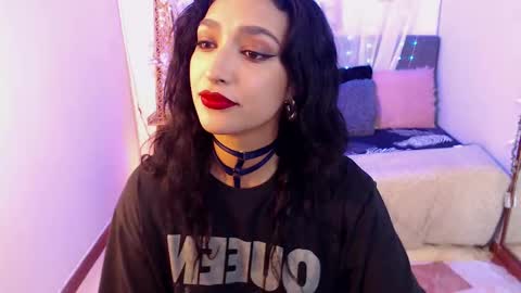 Cleo  online show from 19, 9, 2025