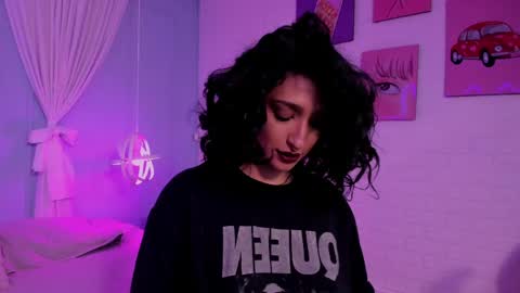 Cleo  online show from 8, 6, 2026