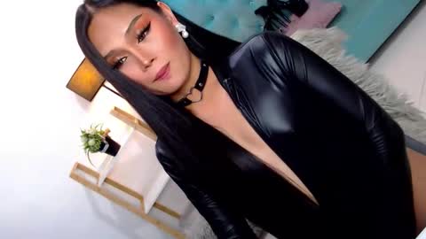 Cleo online show from 15, 2, 2026