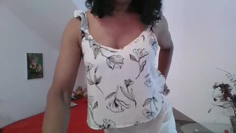 Cleopatra online show from 10, 5, 2026