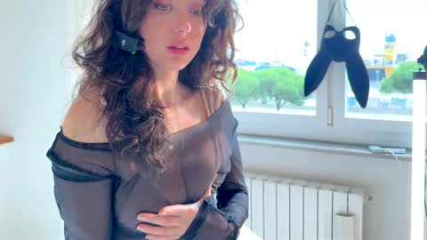 Snapshot of cleopatra_sinns chatting on 25, 10, 2025 cleopatra_sinns online show from 25, 10, 2025