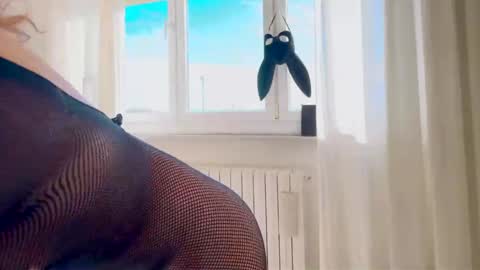 Snapshot of cleopatra_sinns chatting on 10, 1, 2026 cleopatra_sinns online show from 10, 1, 2026