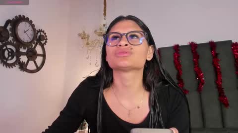 Snapshot of cleopatraa1 chatting on 23, 11, 2025 Cleopatra online show from 23, 11, 2025