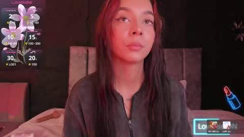 cleowhite_ online show from 8, 3, 2026