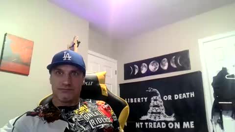 Snapshot of clintwood12 chatting on 17, 12, 2024 chad online show from 17, 12, 2024