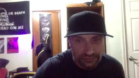 Snapshot of clintwood12 chatting on 19, 12, 2025 chad online show from 19, 12, 2025