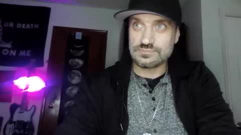 Snapshot of clintwood12 chatting on 10, 1, 2026 chad online show from 10, 1, 2026