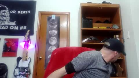 Snapshot of clintwood12 chatting on 12, 1, 2026 chad online show from 12, 1, 2026