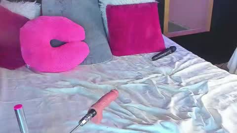 Cloe Bridgee online show from 20, 12, 2025