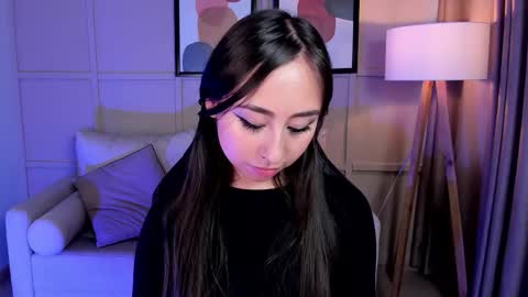 Cloe  online show from 13, 11, 2025