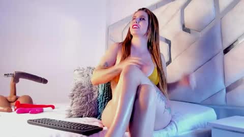Queen Cloe online show from 22, 4, 2026