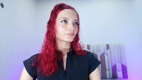 Cloe  Stanfort online show from 15, 9, 2025