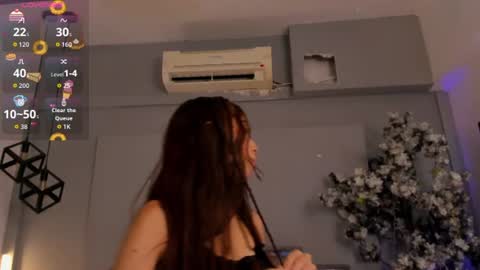 Snapshot of cloedurant chatting on 19, 7, 2026 cloedurant online show from 19, 7, 2026