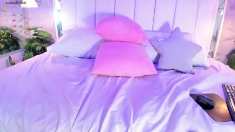 Cloe Harp  online show from 1, 2, 2025