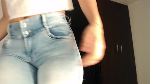 cloe online show from 23, 4, 2026