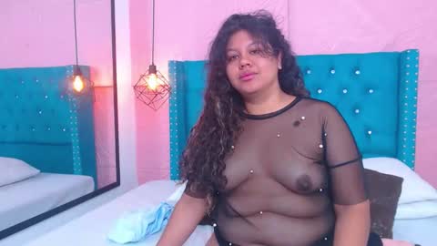 Snapshot of cloestron chatting on 2, 10, 2025 Cloe Stron online show from 2, 10, 2025