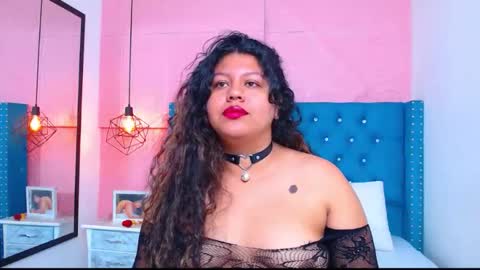 Snapshot of cloestron chatting on 6, 10, 2025 Cloe Stron online show from 6, 10, 2025