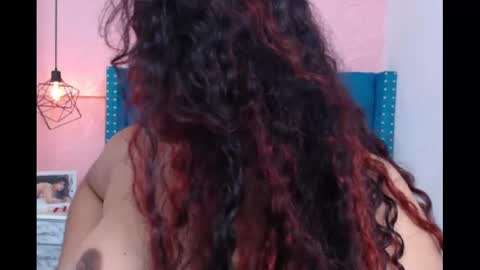 Snapshot of cloestron chatting on 28, 10, 2025 Cloe Stron online show from 28, 10, 2025