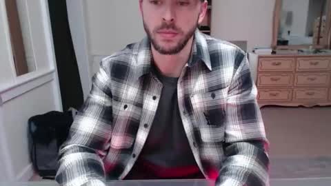 Snapshot of cloud900x chatting on 11, 11, 2025 Cloud online show from 11, 11, 2025