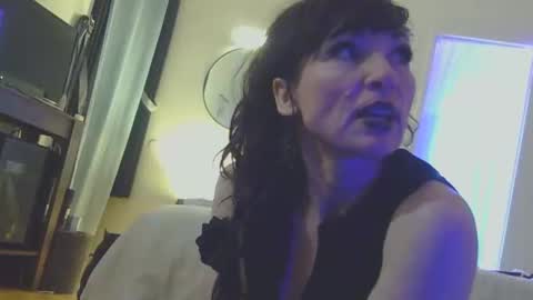 cloudy2025 online show from 23, 4, 2026