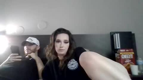 tallhungandcloudy online show from 29, 4, 2026