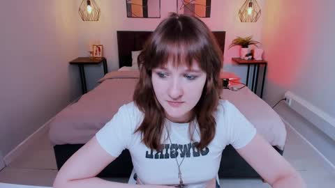  Clover  follow me  online show from 2, 2, 2025