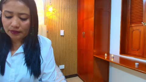 Snapshot of clovyzenvy chatting on 1, 6, 2026 Clovy Zenvy online show from 1, 6, 2026