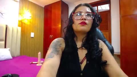 Snapshot of clovyzenvy chatting on 11, 6, 2026 Clovy Zenvy online show from 11, 6, 2026