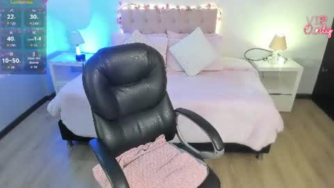 emely dolce online show from 28, 7, 2026