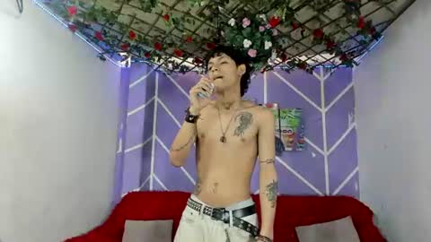 club_latinboys online show from 28, 7, 2026