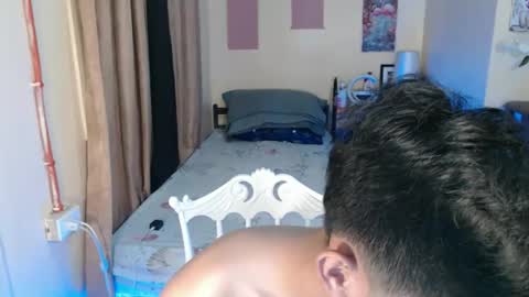 clyde_twinkx online show from 28, 4, 2026