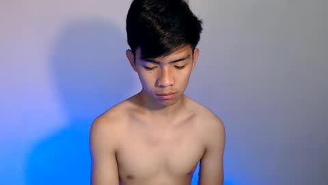 Snapshot of clyde_twinkx chatting on 9, 6, 2026 clyde_twinkx online show from 9, 6, 2026