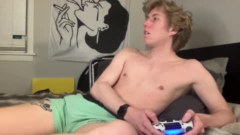 Snapshot of clydeaustin chatting on 23, 12, 2024 Clyde Austin online show from 23, 12, 2024