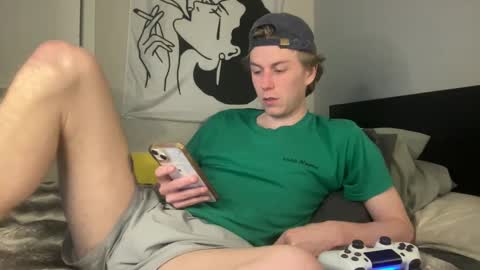 Snapshot of clydeaustin chatting on 12, 3, 2025 Clyde Austin online show from 12, 3, 2025