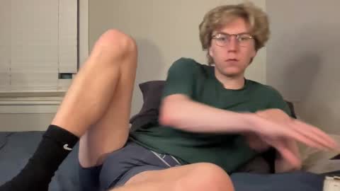 Snapshot of clydeaustin chatting on 6, 10, 2025 Clyde Austin online show from 6, 10, 2025