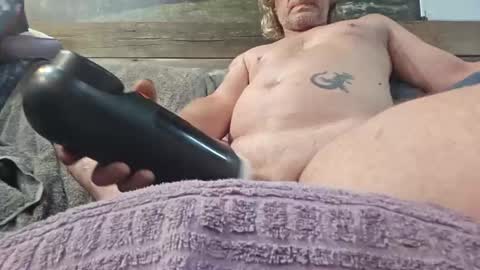 cockedandloaded69 online show from 6, 11, 2025