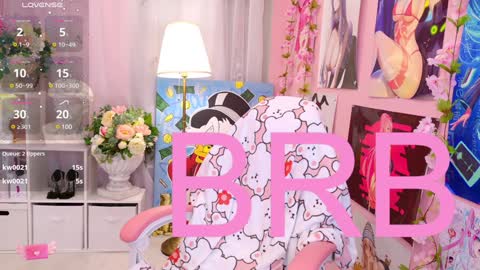 Mia online show from 1, 2, 2025